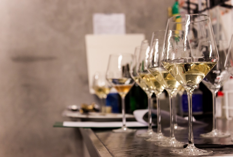 wine-glasses-1237346_960_720